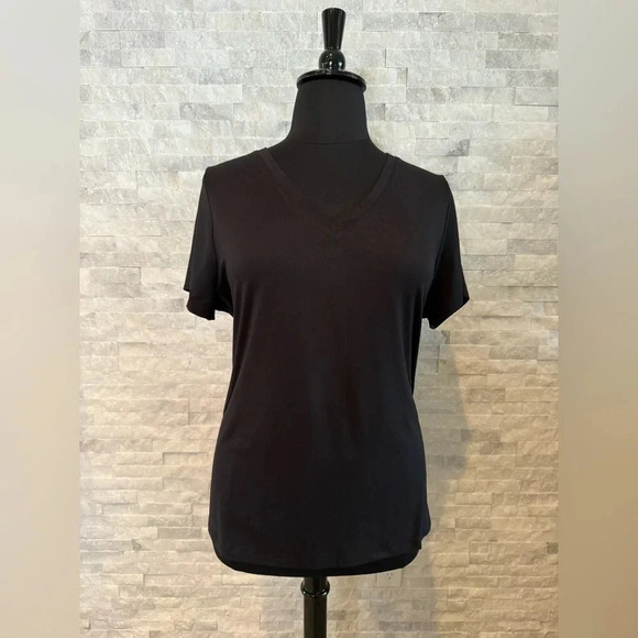 LANE BRYANT LIVI V-Neck Recycled Soft Macrame-Back Tee 18/20 - Picture 16 of 16